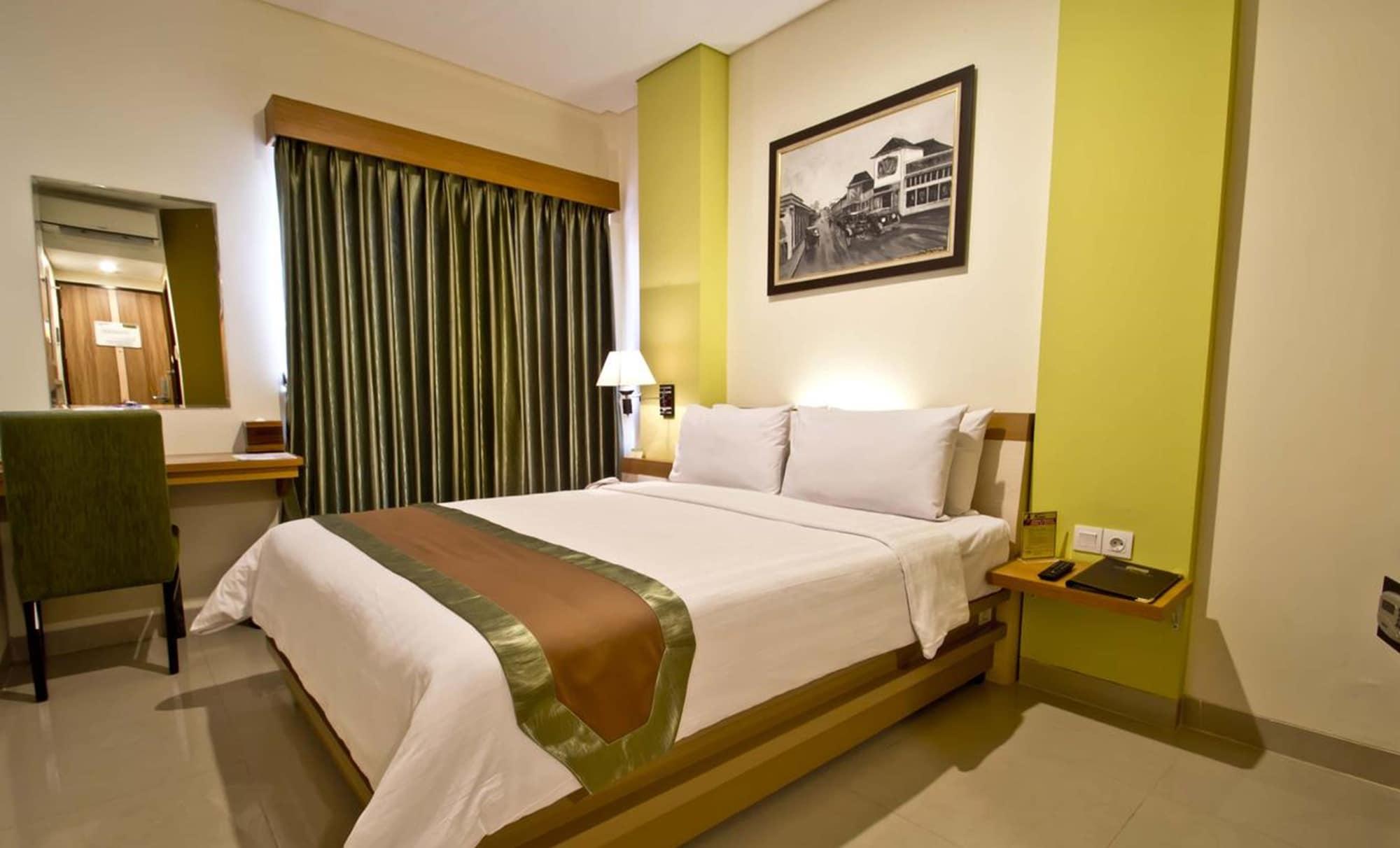 De Batara Hotel Bandung Exteriör bild