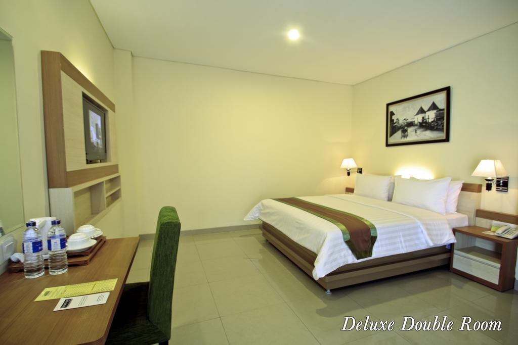 De Batara Hotel Bandung Exteriör bild
