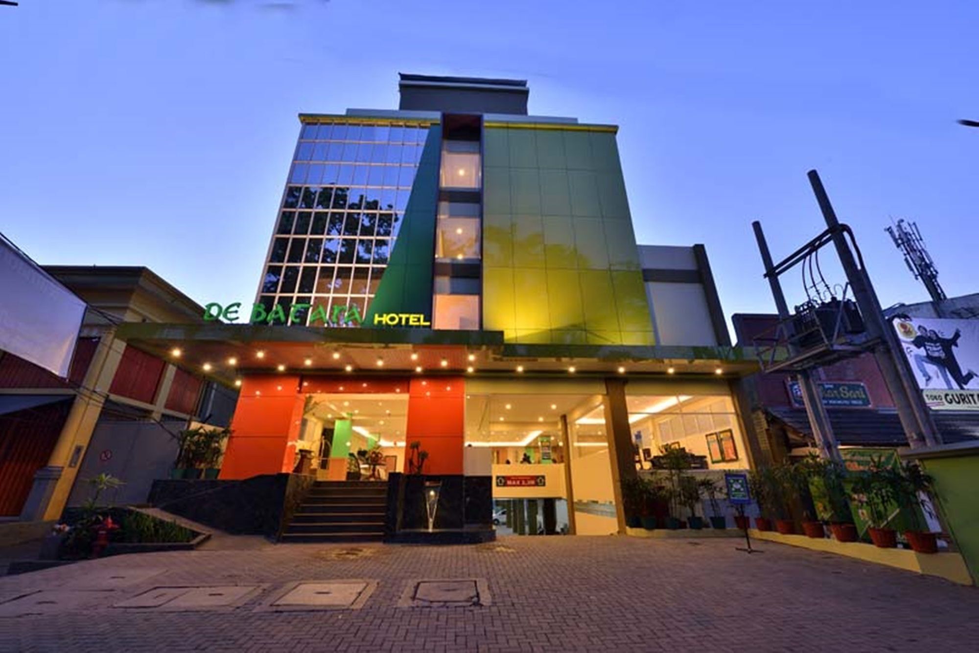 De Batara Hotel Bandung Exteriör bild